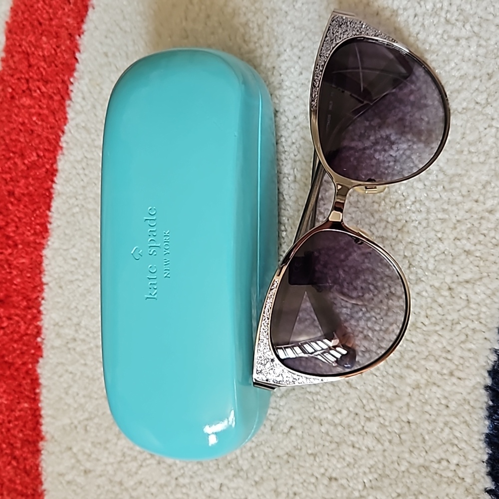 Kate Spade Marietta Cat Eye Sunglasses and Case
